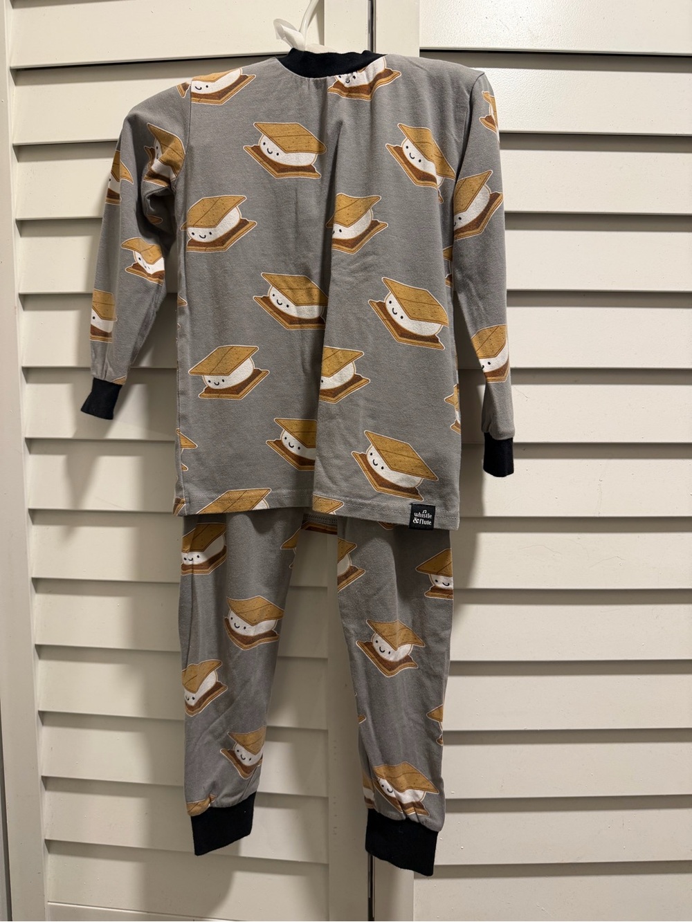 Kids' Gray S'mores Print Pajama Set with Black Trim